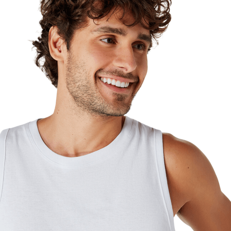 Camiseta-hering-0111-N0A-branco-detalhe