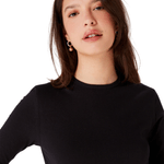 Camiseta-hering-02QY-N10-preto-detalhe