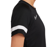 Camiseta-nike-CV2627-010-preta-lateral