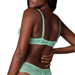 503303-SUTIA-MEIA-TACA-COM-ARO-RENDADO-MACA-VERDE-1-min