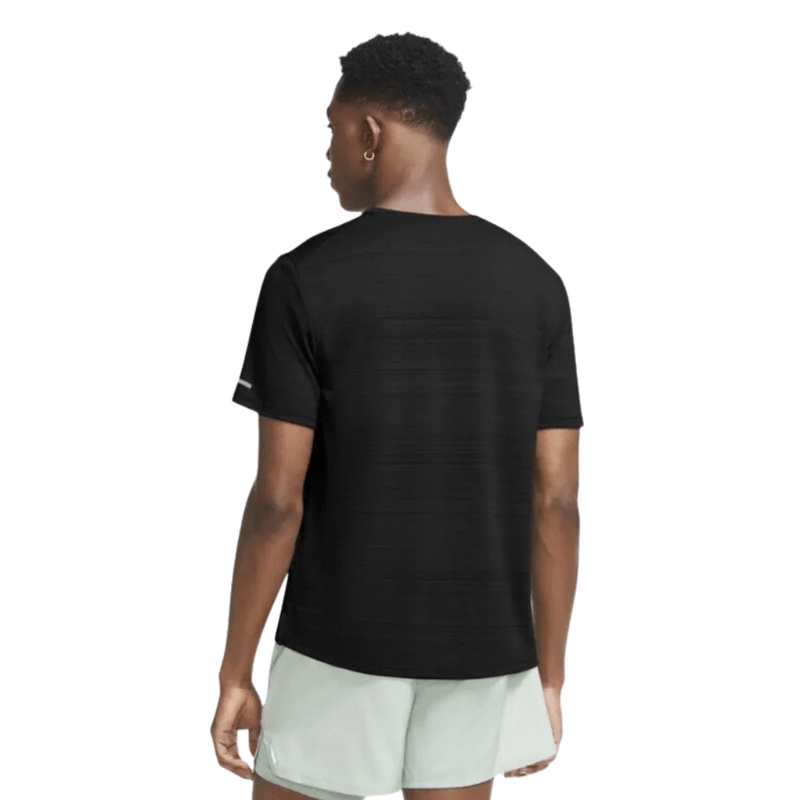 -Camiseta-nike-CU5992-preta-costas