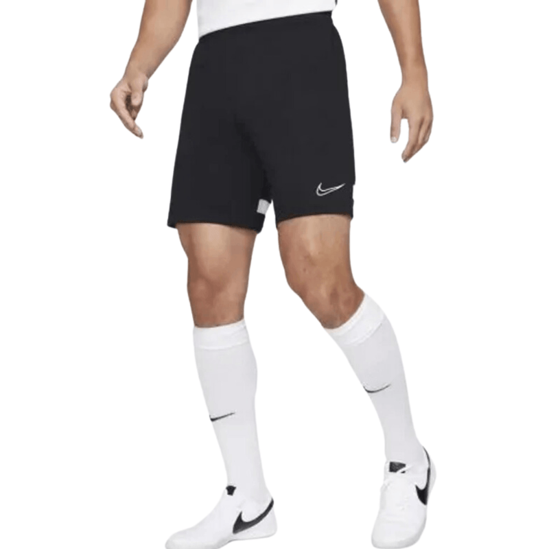 Short-nike-CW6107-preto-frente
