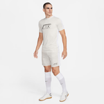 8Shorts-Nike-Dri-FIT-Academy-Masculino-FB6371