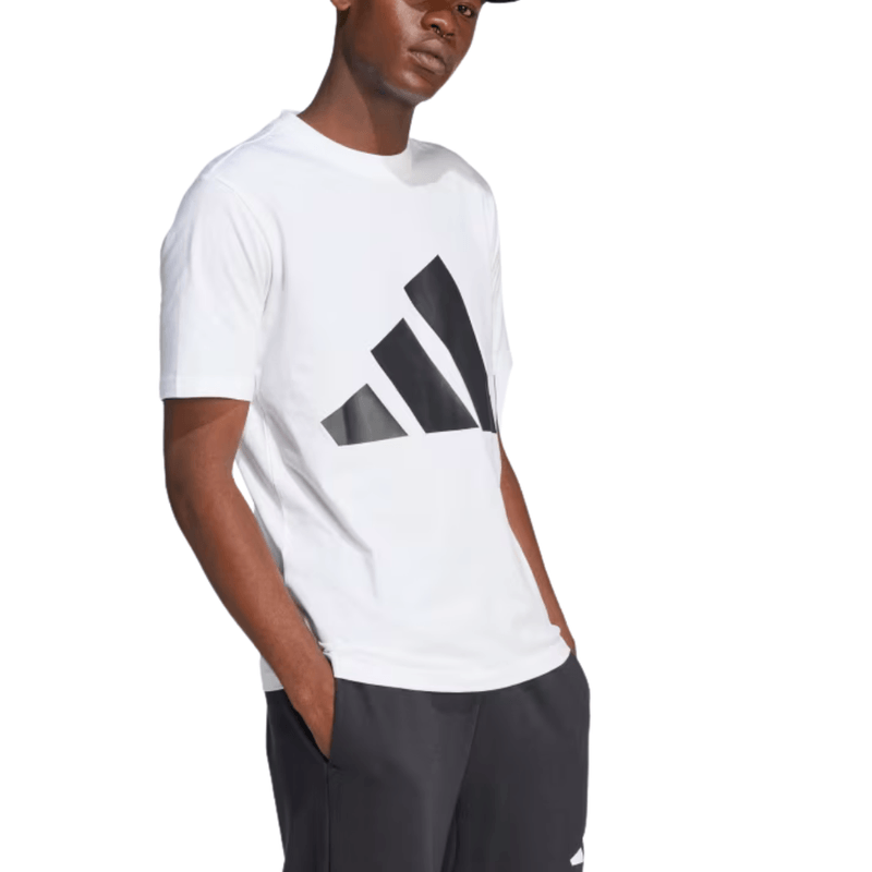 CAMISETA-ADIDAS-JE8943-BRANCA