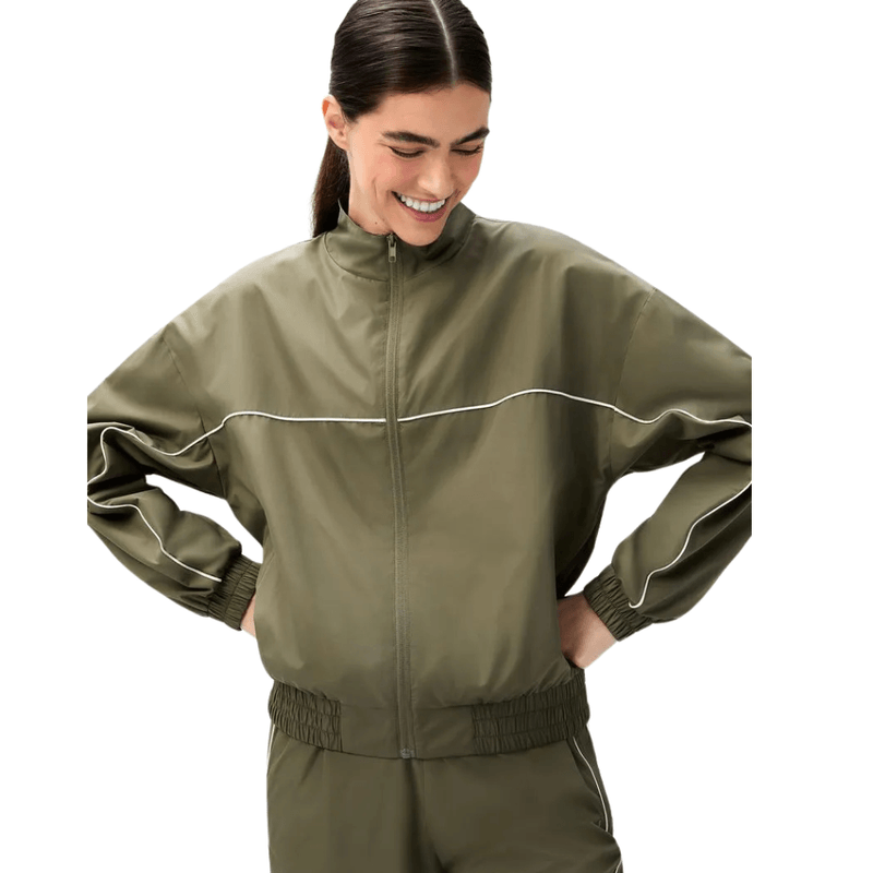 JAQUETA-HERING-SC3G-VERDE-MILITAR-FRENTE.png